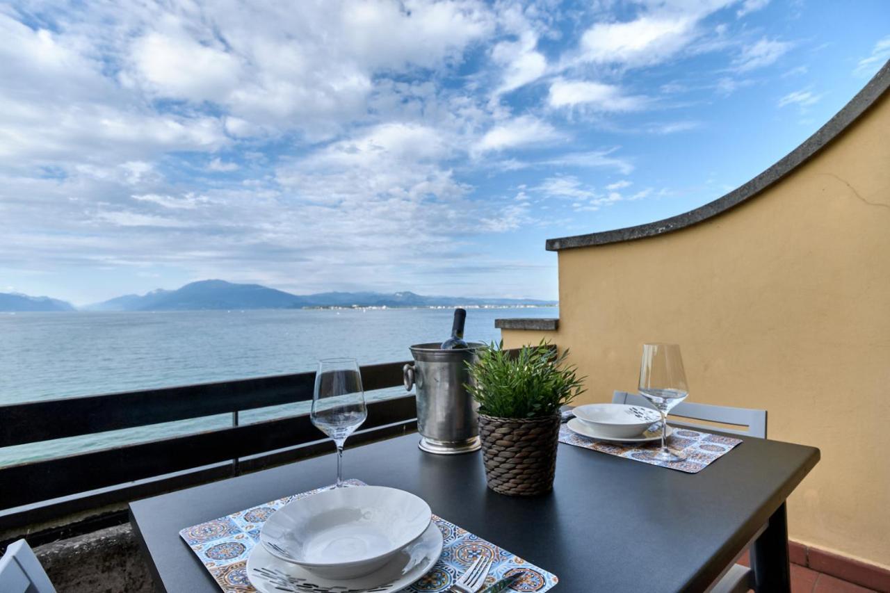 Lydie Apt. Exclusive Holigarda Desenzano del Garda Exterior photo